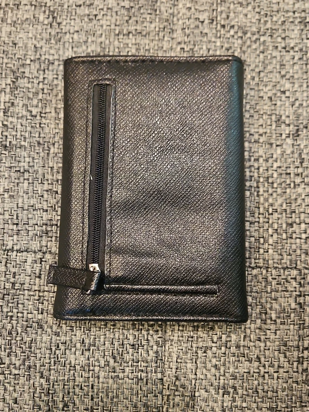 Tahari Wallet- Used